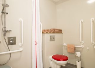 Glebe House, Kilternan - Ensuite Bathroom