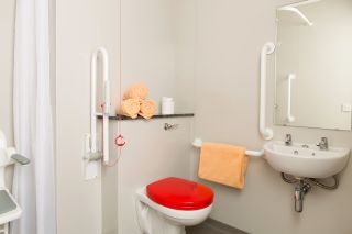 St. Patrick's Care Centre, Baldoyle – Ensuite Bathroom